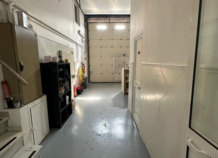 Alquiler a largo plazo - Comercial - Marbella - Costa del Sol