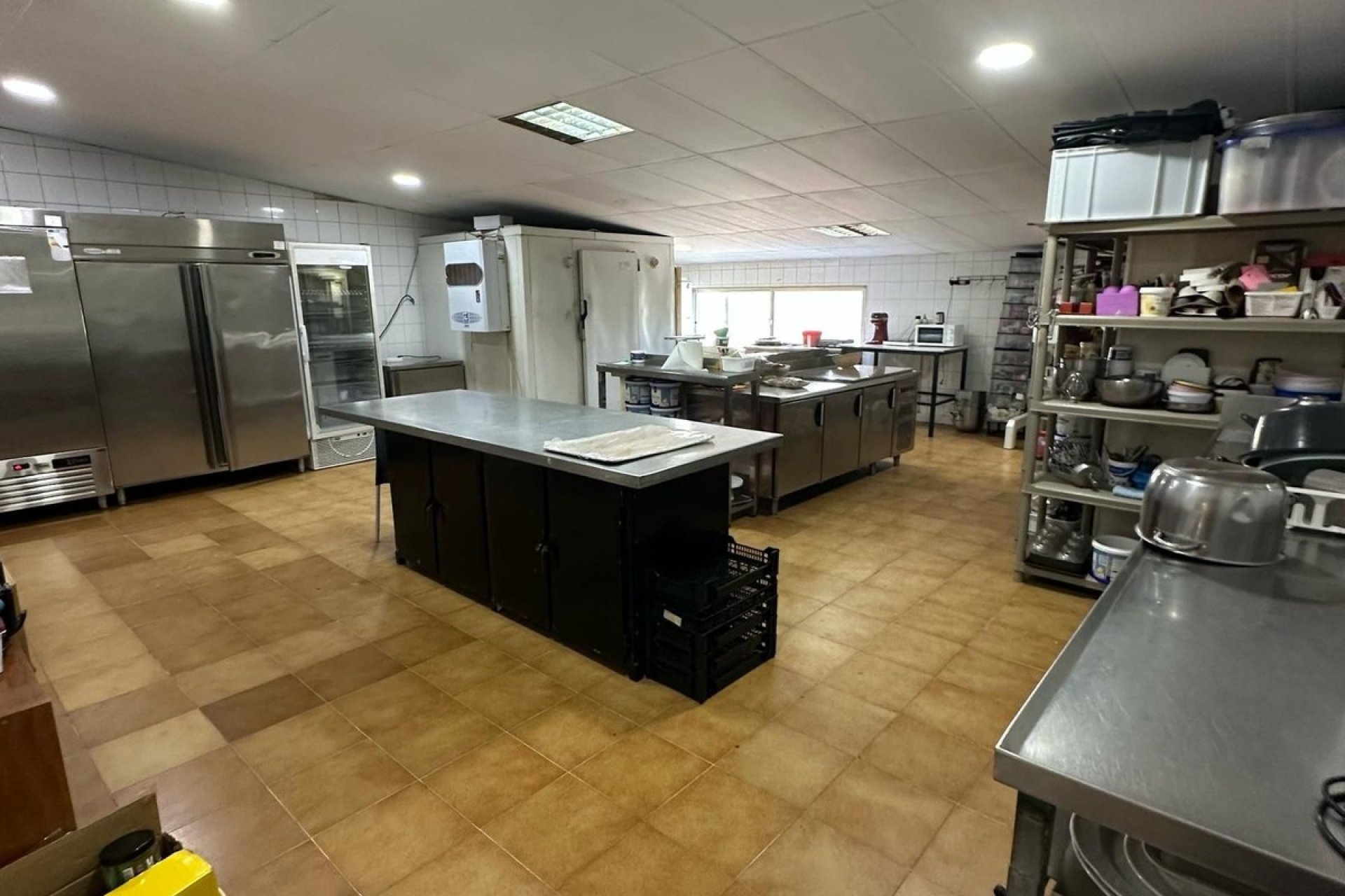 Alquiler a largo plazo - Comercial - Marbella - Costa del Sol