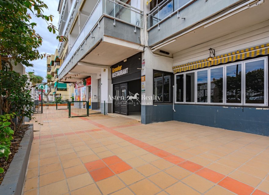 Alquiler a largo plazo - Comercial - Playa De Los Cristianos