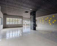 Alquiler a largo plazo - Comercial - Playa De Los Cristianos