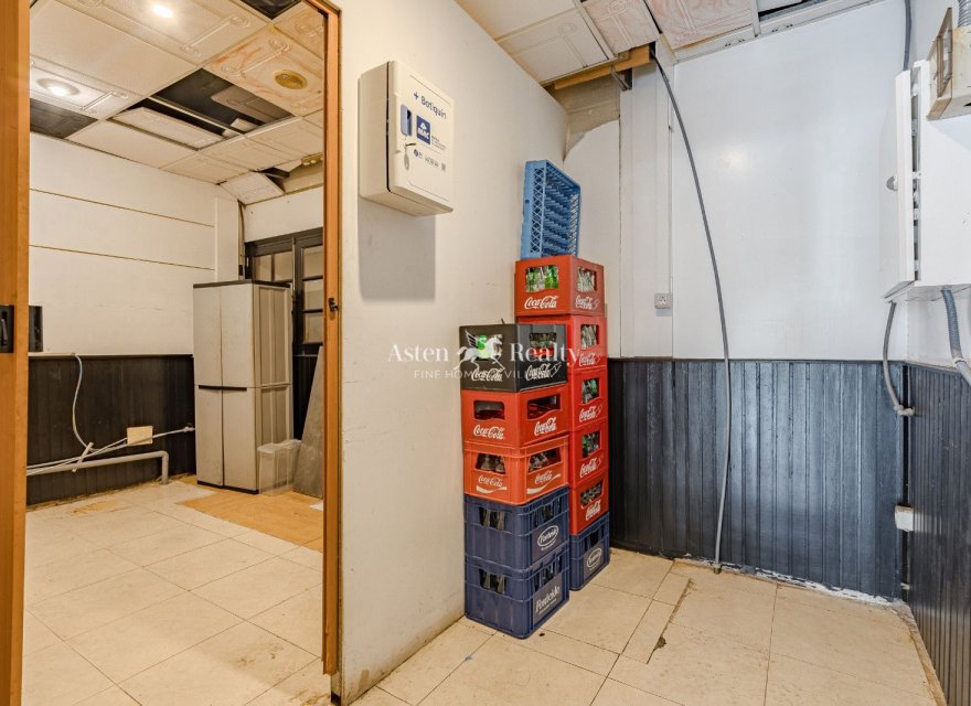 Alquiler a largo plazo - Comercial - Playa De Los Cristianos