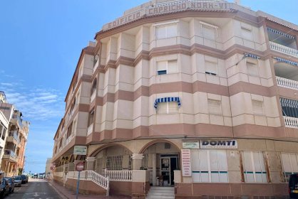 Apartament - Odsprzedaż - Torrevieja - La Mata