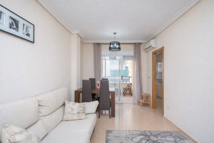 Apartamento - Reventa - Torrevieja - Puerto Deportivo