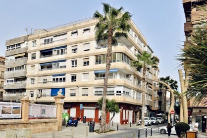 Apartment - Resale - Torrevieja - Centro - Muelle Pesquero