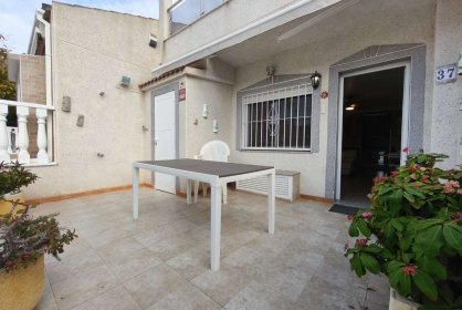 Bungalow - Odsprzedaż - Guardamar del Segura - Urbanizaciones