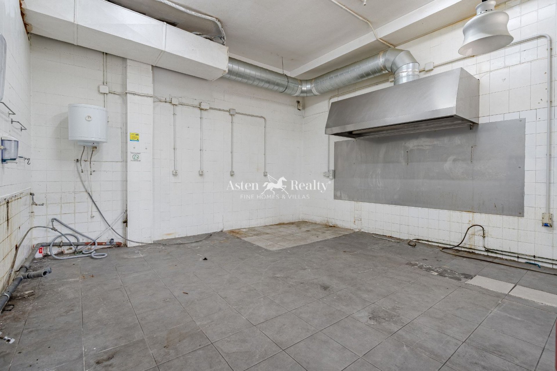 Довгострокова оренда - Komercyjna - 