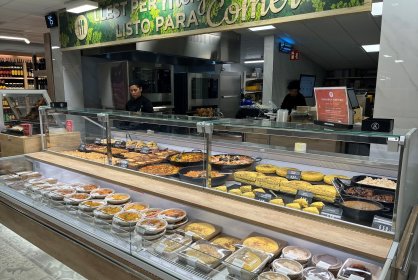 Komercyjna - Odsprzedaż - Barcelona - Barcelona