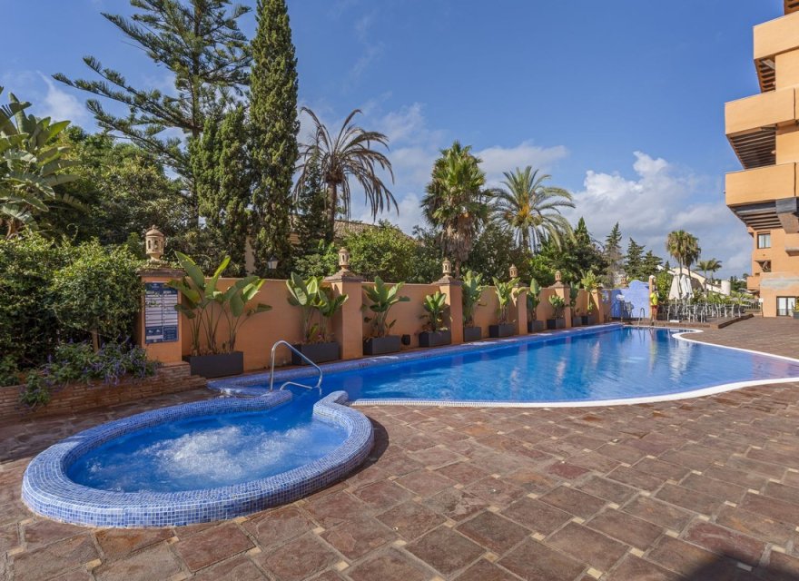 Краткосрочная аренда - Квартира - El Paraiso - Costa del Sol