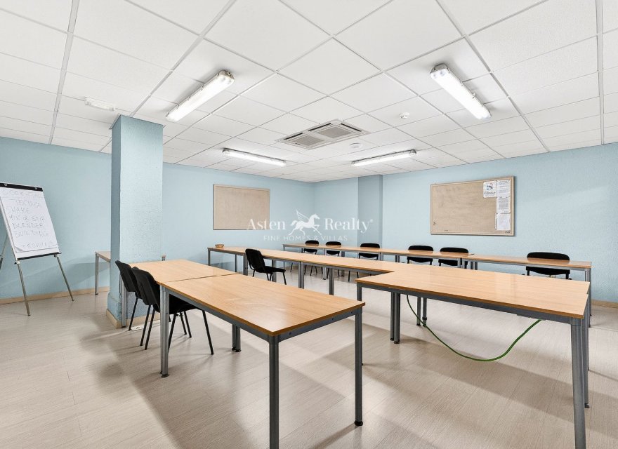 Long Term Rental - Commercial - Playa de Las Américas