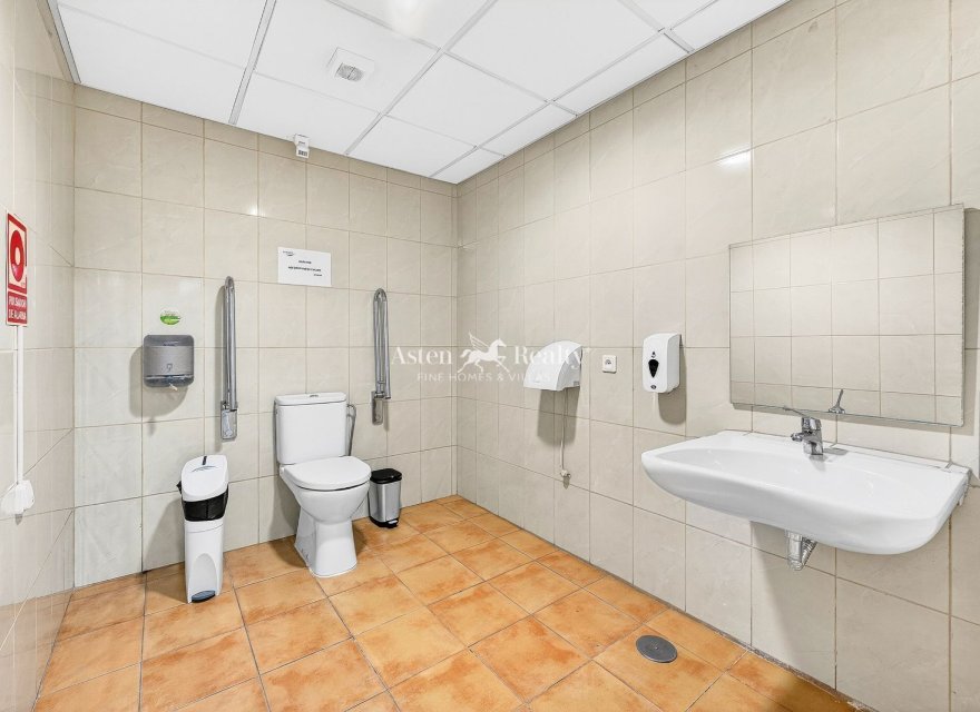 Long Term Rental - Commercial - Playa de Las Américas