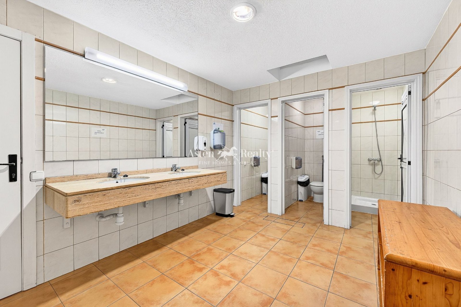 Long Term Rental - Commercial - Playa de Las Américas