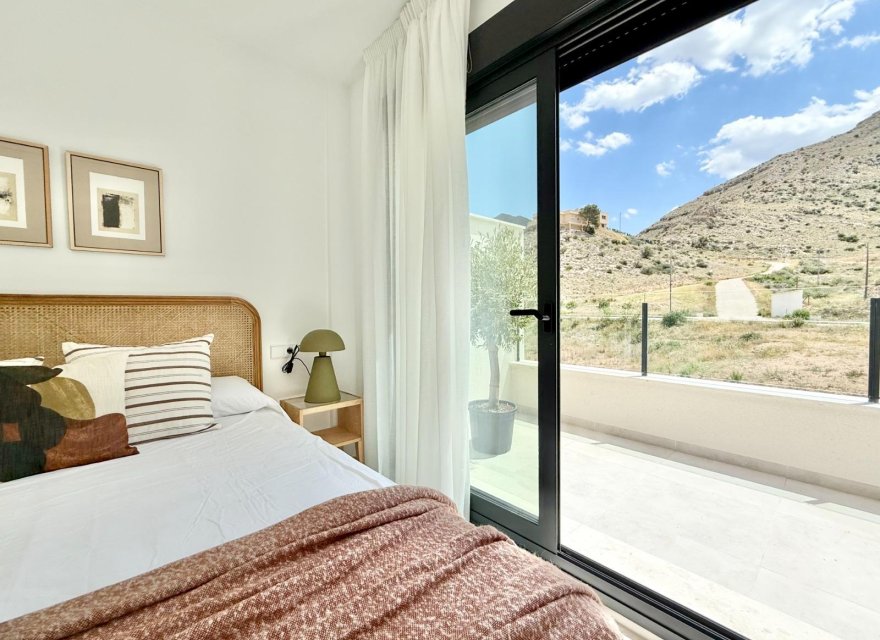 New Build - Duplex - Cox - San Fernando