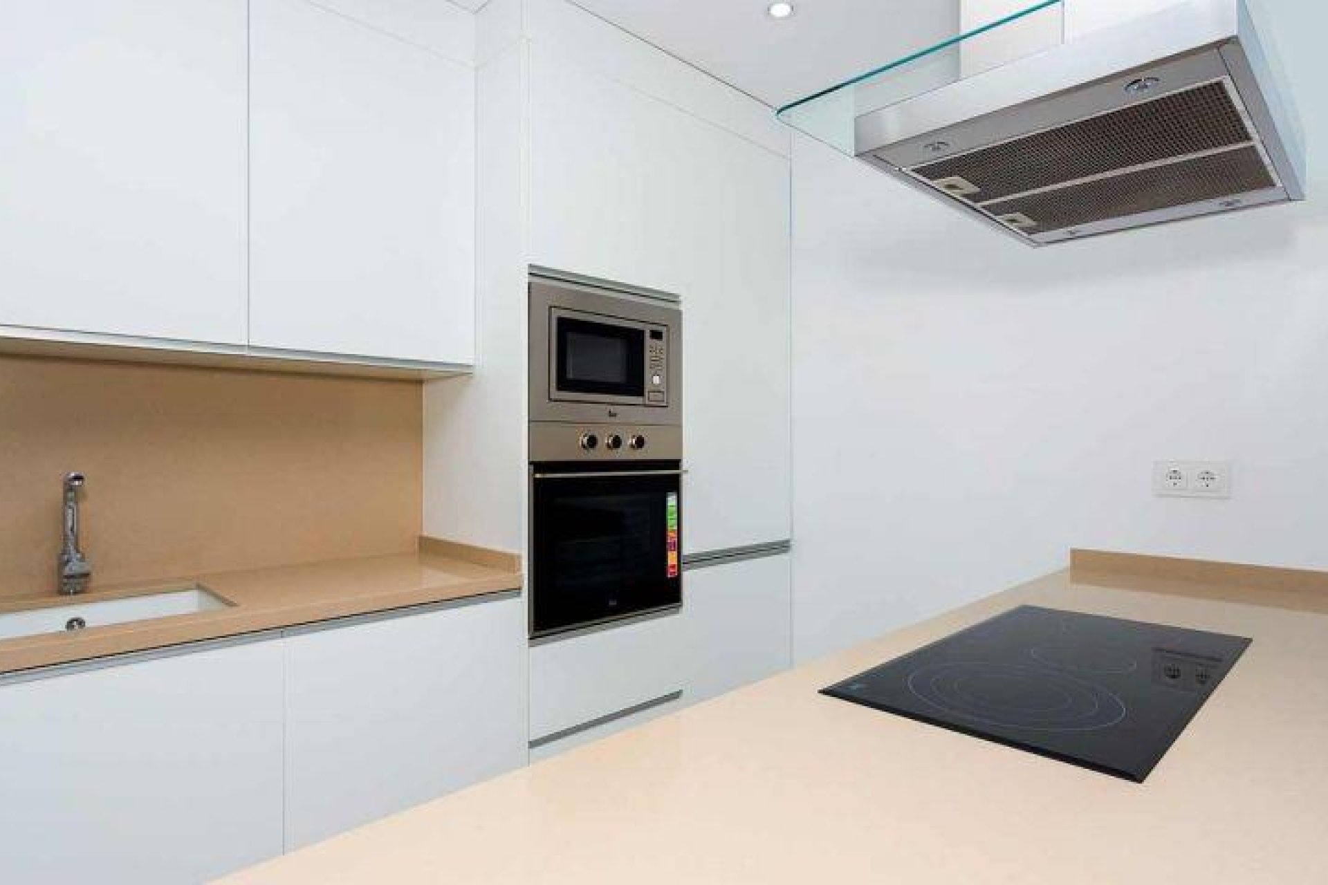 New Build - Duplex - Daya Nueva - Centro