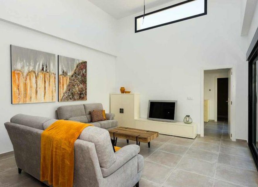 New Build - Duplex - Daya Nueva - Centro