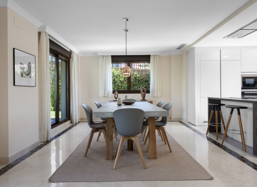 New Build - Villa - Еstepona - La Gaspara