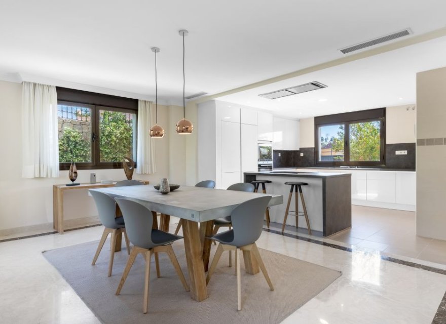 New Build - Villa - Еstepona - La Gaspara