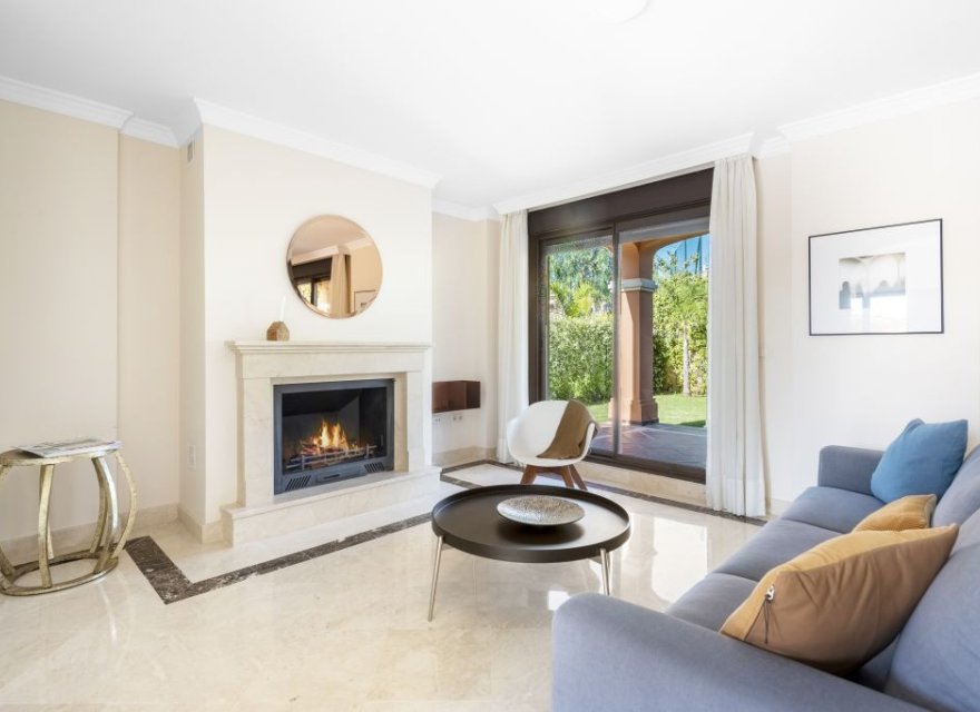 New Build - Villa - Еstepona - La Gaspara