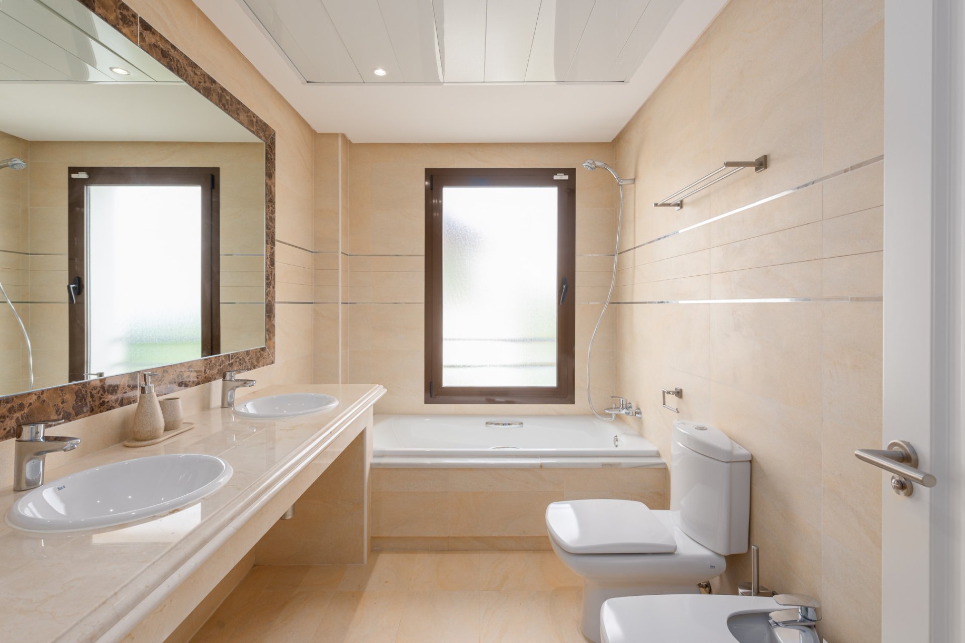 New Build - Villa - Еstepona - La Gaspara