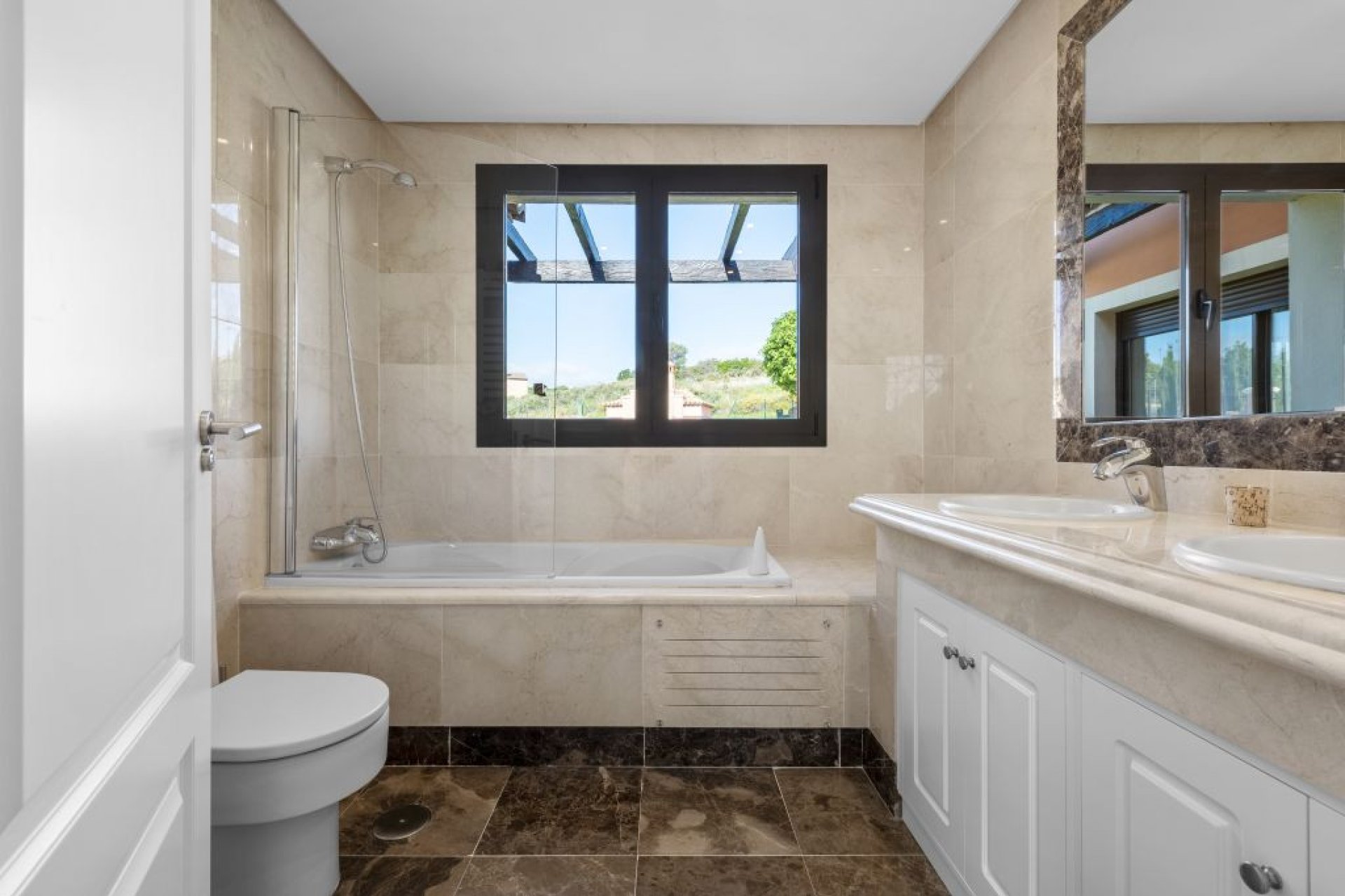 New Build - Villa - Еstepona - La Gaspara