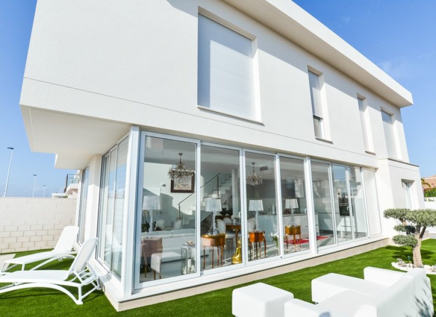 New Build - Villa - Gran Alacant - Arenales del Sol (Gran Alacant)