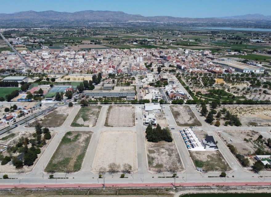 Новобудова - Вілла - Dolores - polideportivo