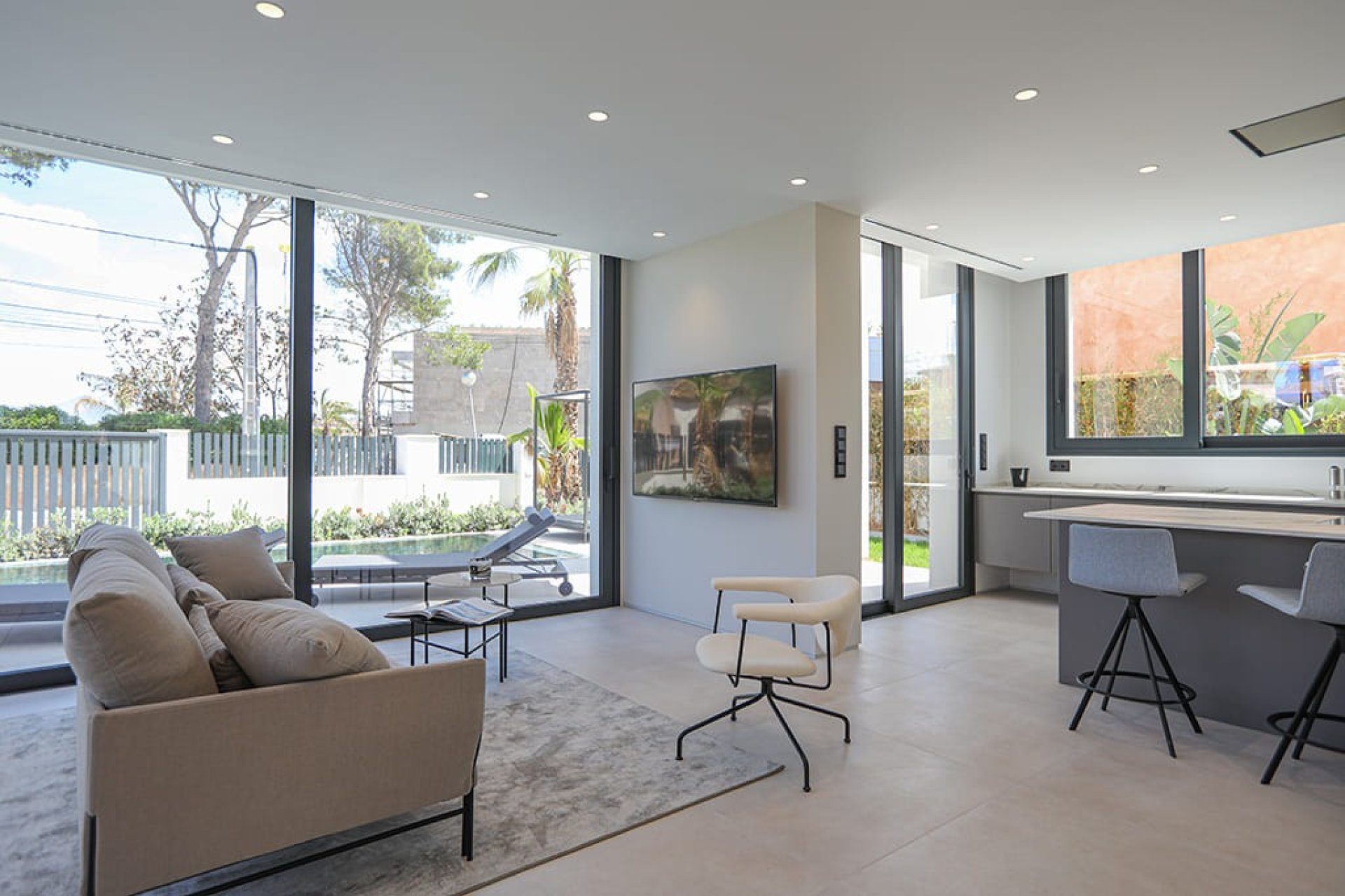 Новобудова - Вілла - El Toro