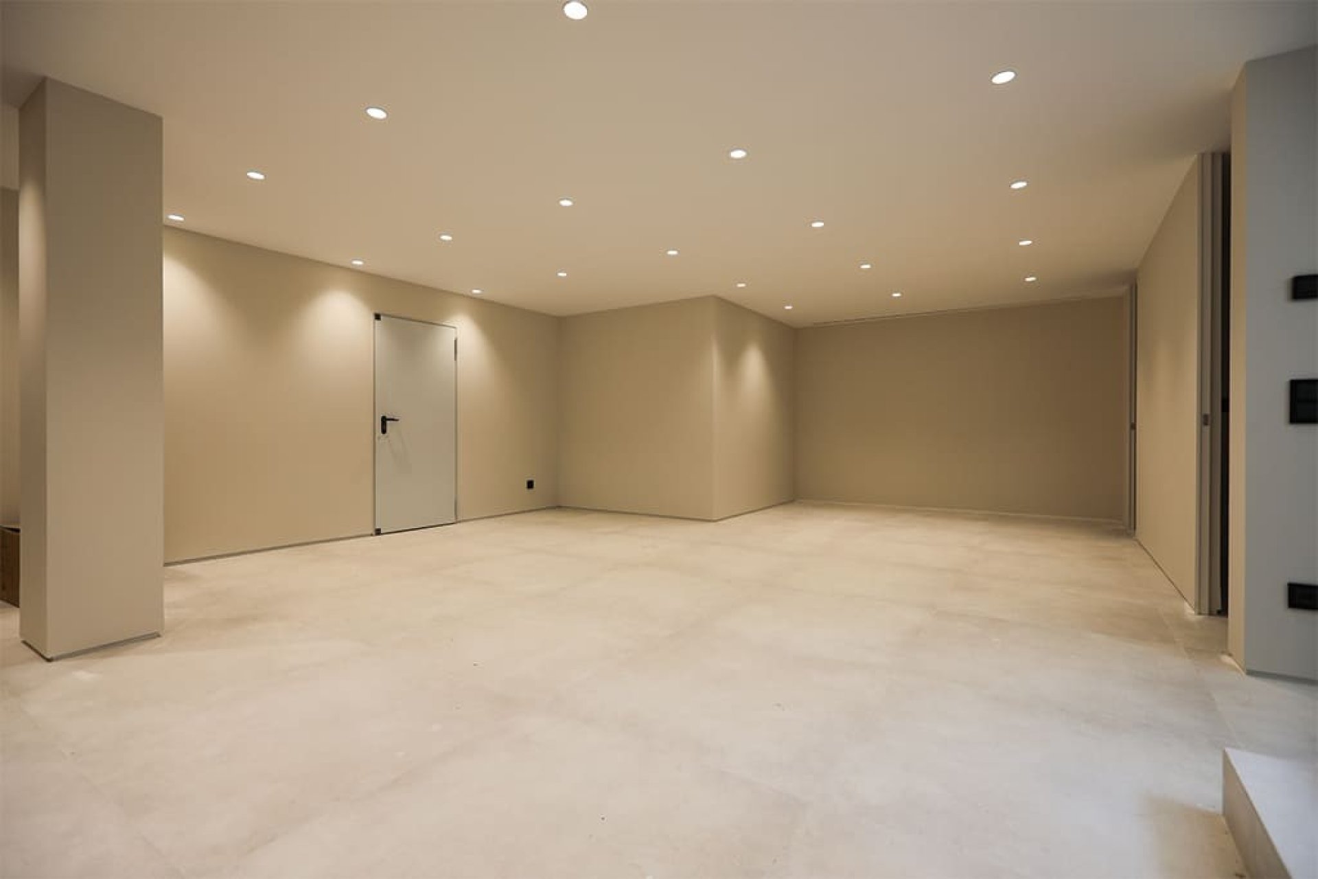 Новобудова - Вілла - El Toro