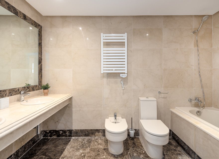 Новобудова - Вілла - Естепона - 