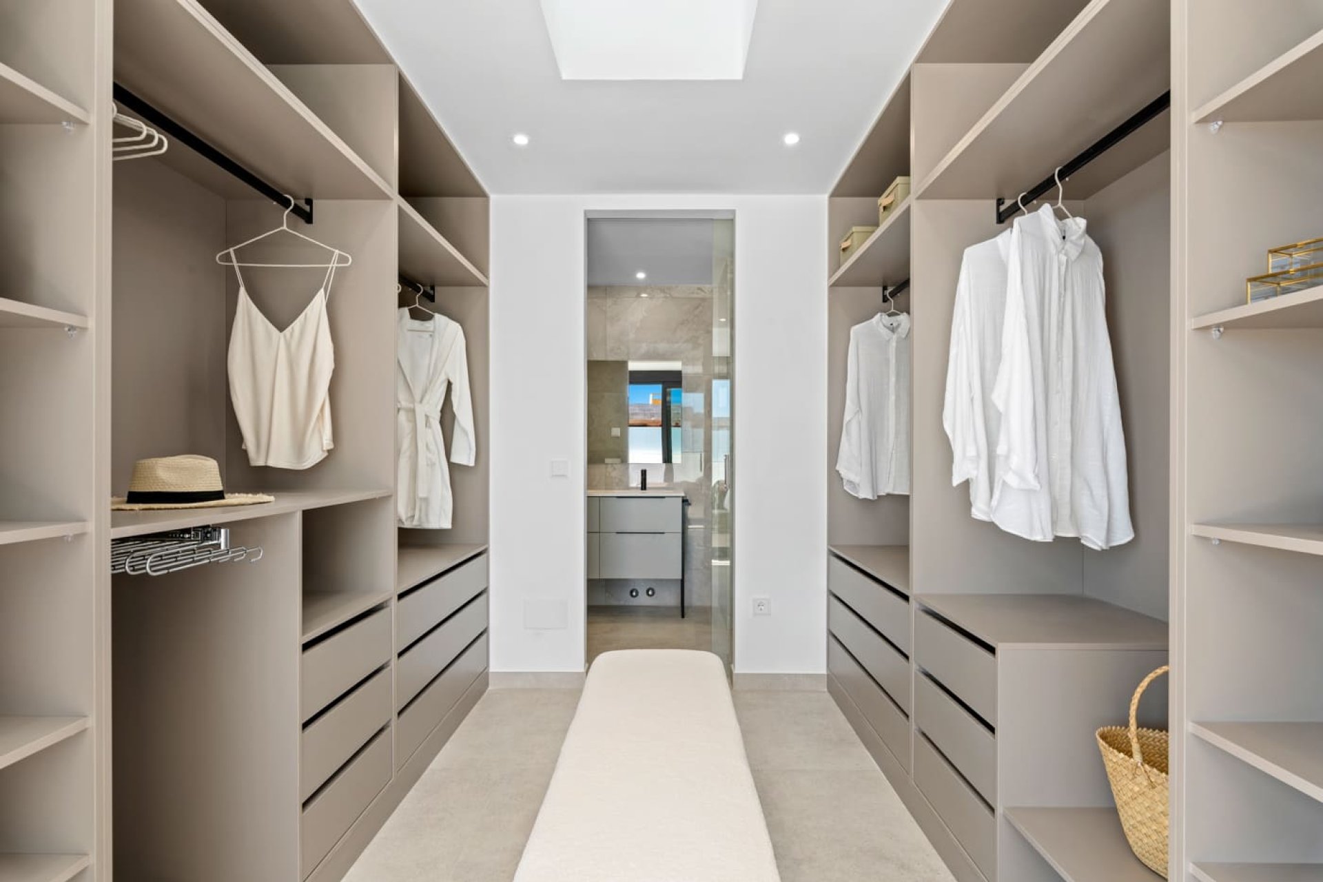 Новобудова - Вілла - Polop