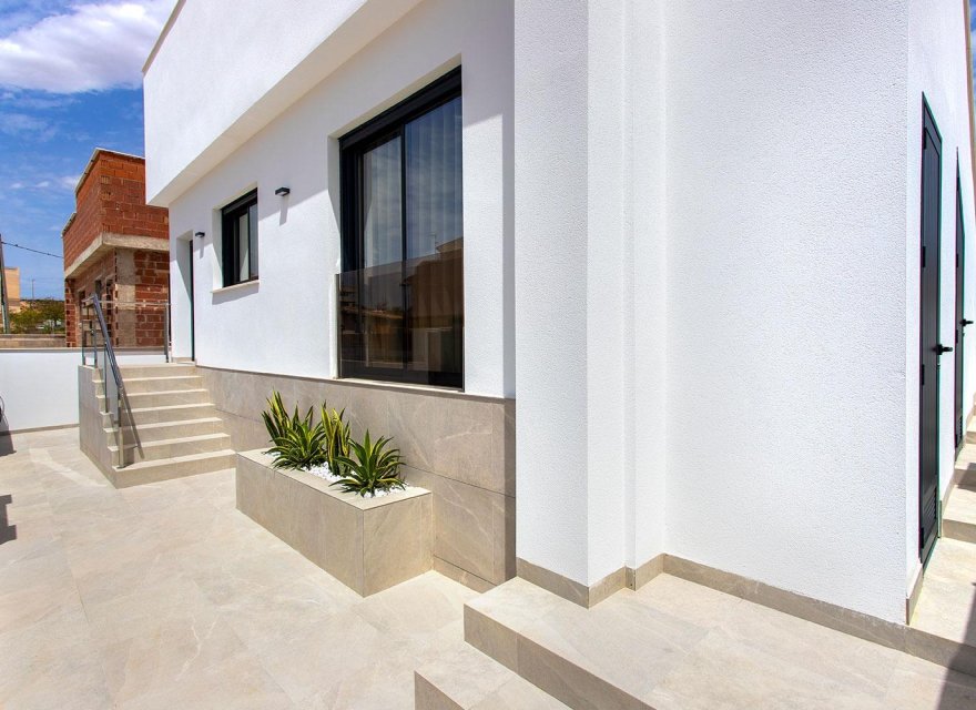 Новобудова - Вілла - Sucina