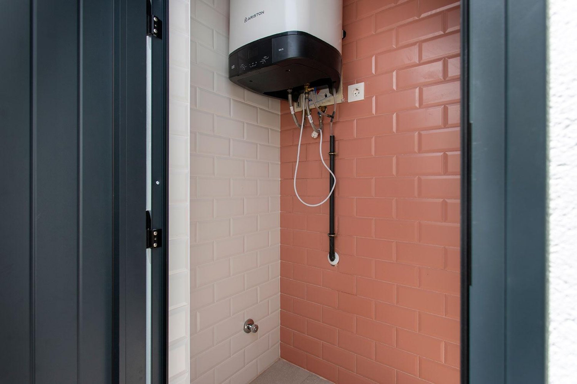 Новобудова - Вілла - Sucina