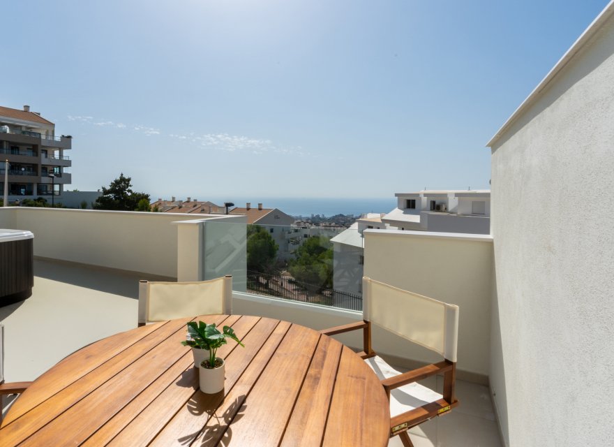 Новострой - Бунгало - Benalmadena - Benalmádena