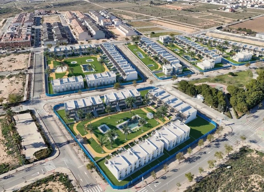 Новострой - Бунгало - Pilar de la Horadada - pueblo