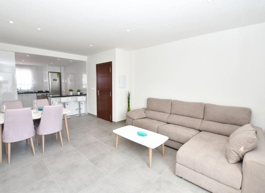 Новострой - Бунгало - San Miguel de Salinas - La Cañada