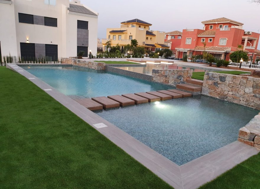 Новострой - Бунгало - Torrevieja