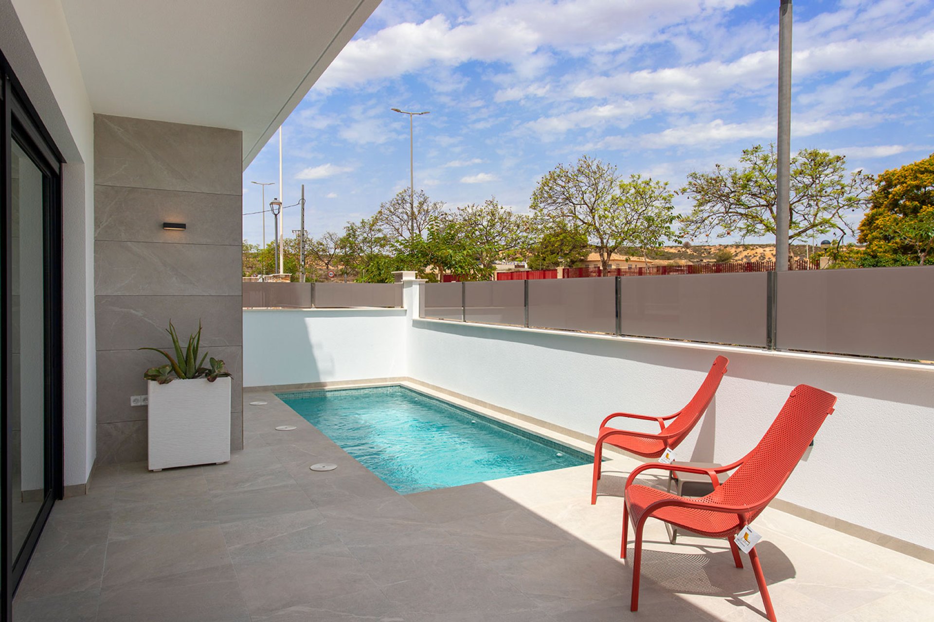 Новострой - Квартира - Sucina