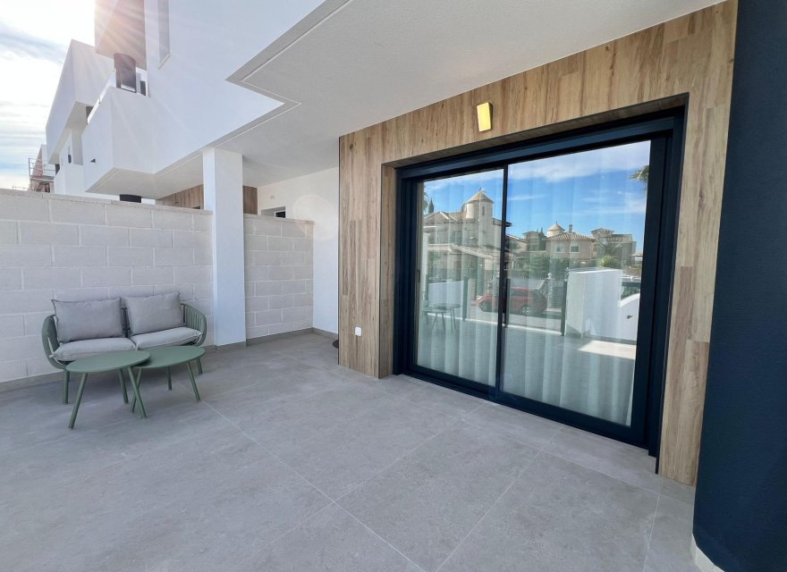 Новострой - Вилла - Benferri - Benfis Park