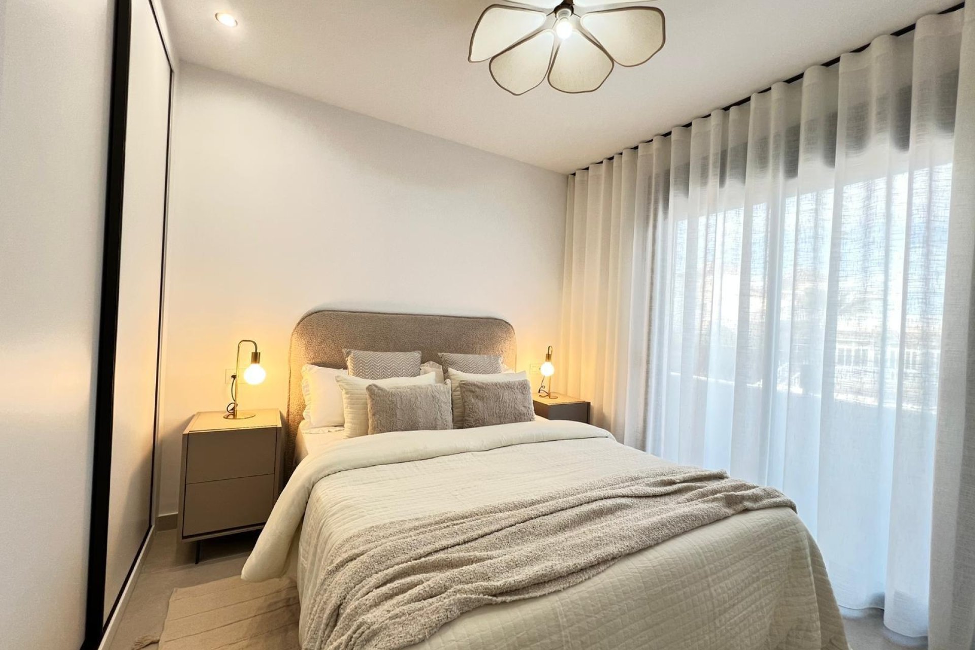 Новострой - Вилла - Benferri - Benfis Park