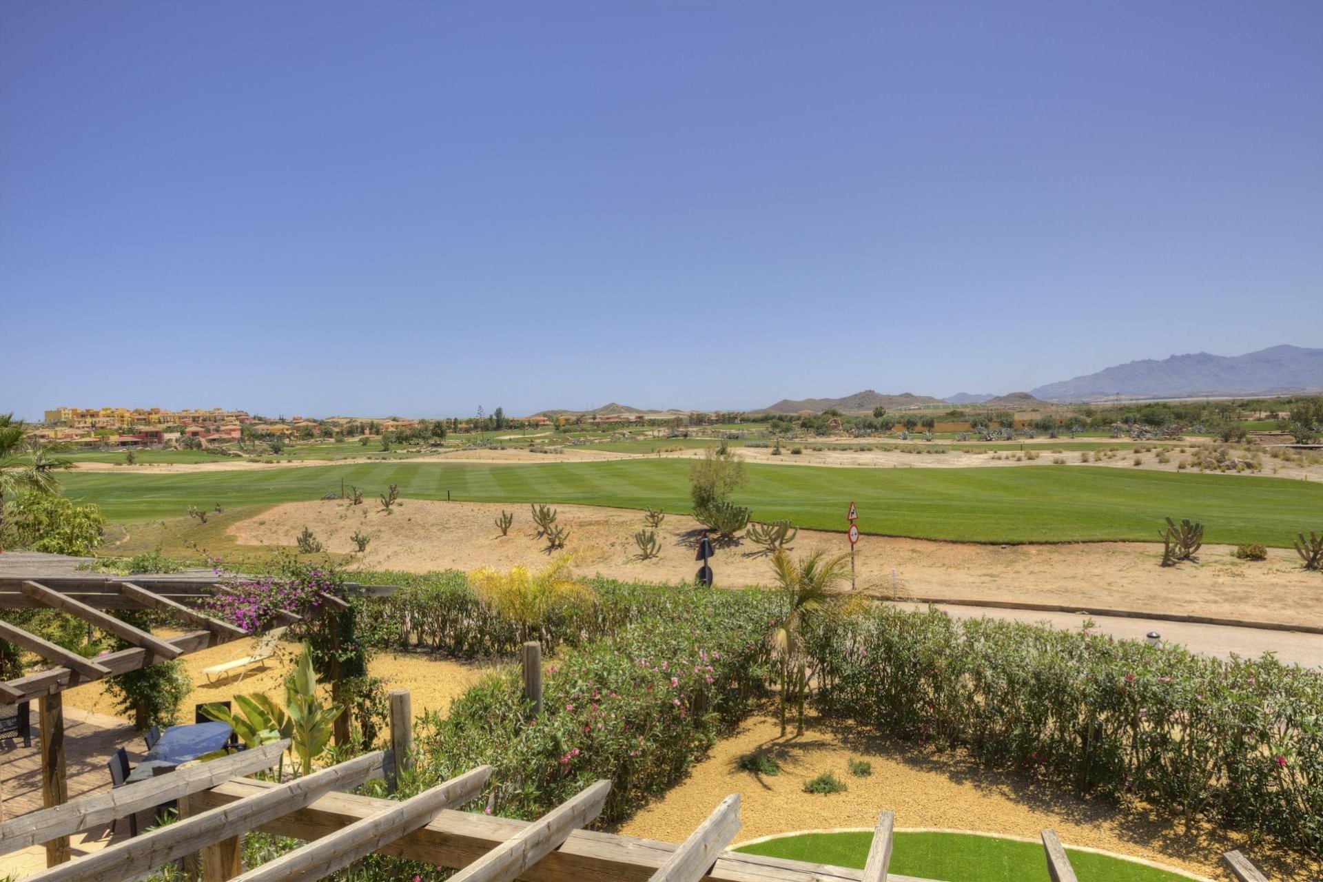 Новострой - Вилла - Cuevas Del Almanzora - Desert Springs Golf Club