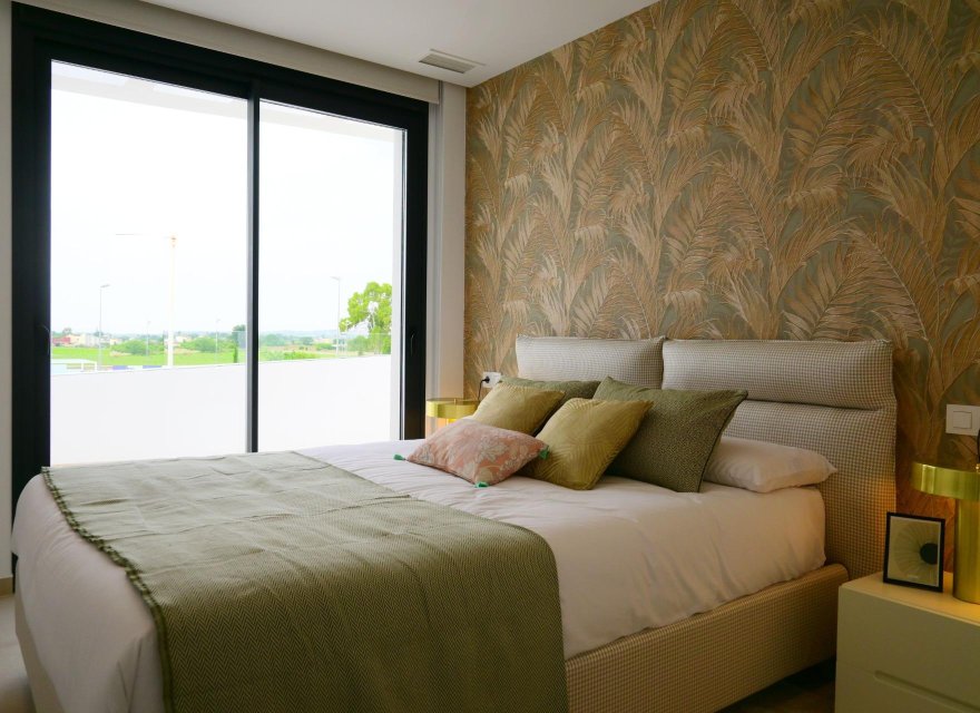 Новострой - Вилла - Dolores - polideportivo