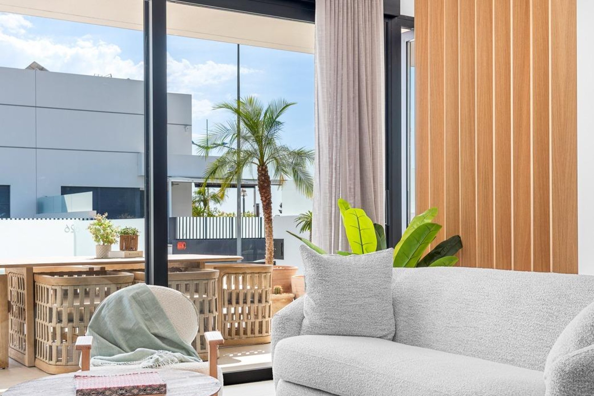 Новострой - Вилла - Dolores - Sector 3