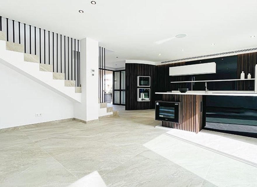 Новострой - Вилла - El Toro