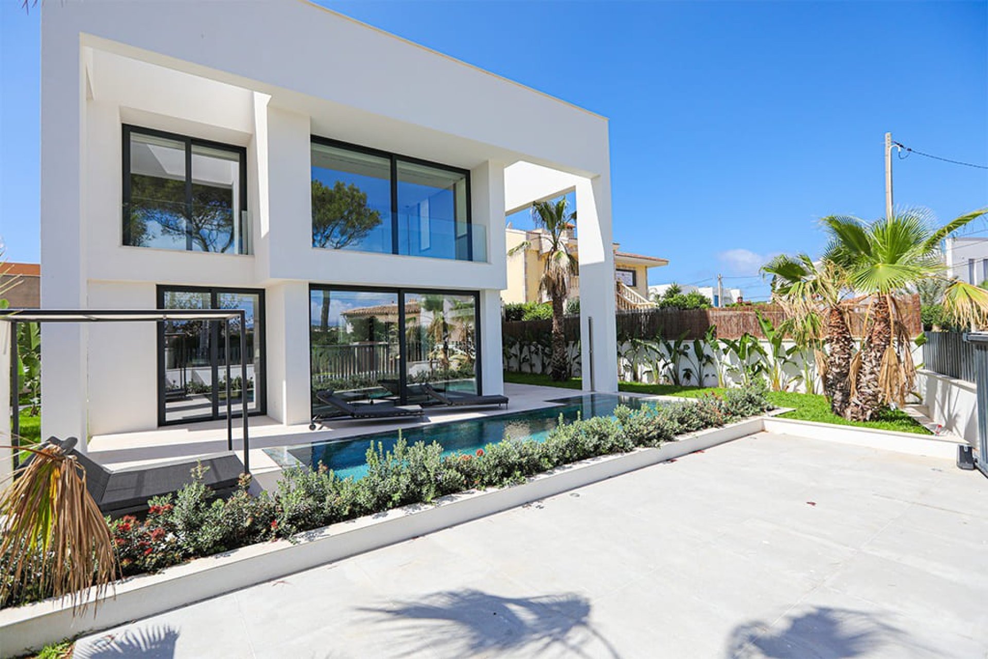 Новострой - Вилла - El Toro