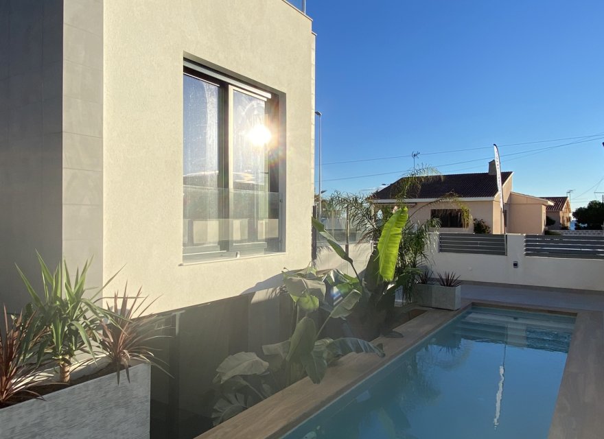 Новострой - Вилла - La Mata