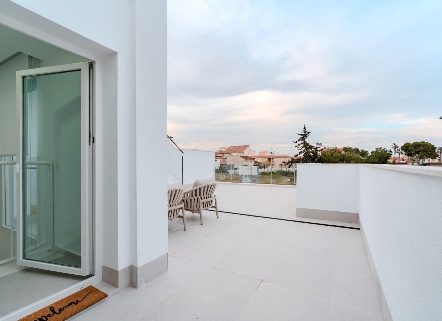 Новострой - Вилла - Los Alcazares - Torre del Rame