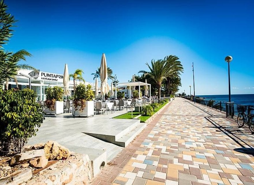 Новострой - Вилла - Orihuela Costa - Punta Prima