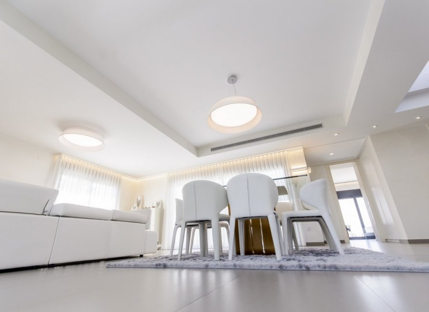 Новострой - Вилла - Ориуэла Коста - Campoamor