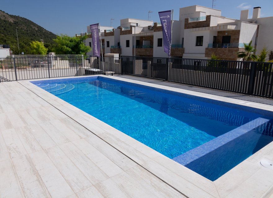 Новострой - Вилла - Polop