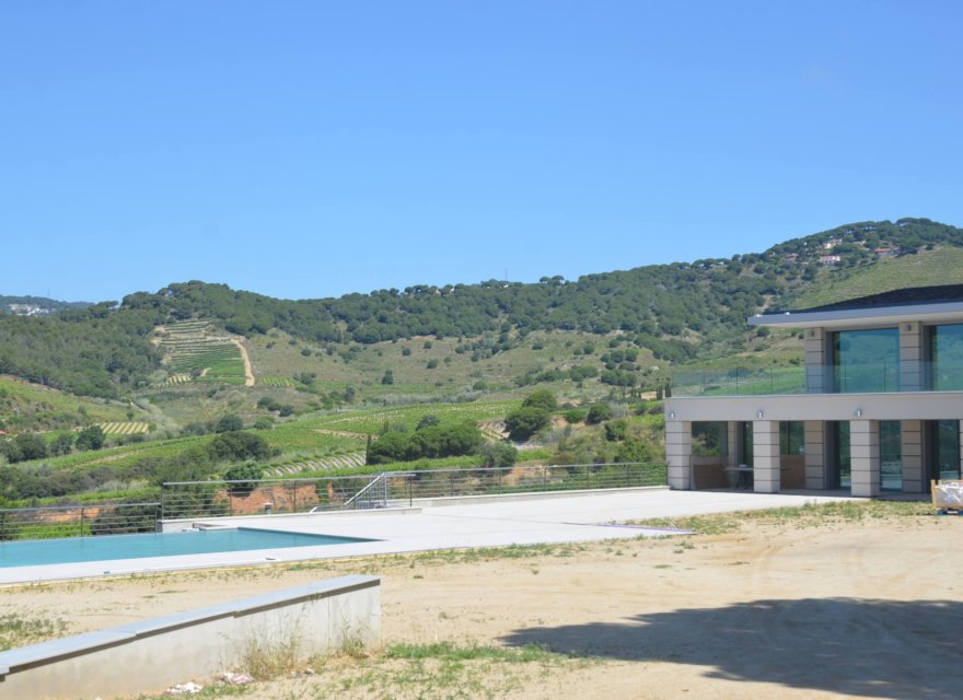 Новострой - Вилла - Тейа