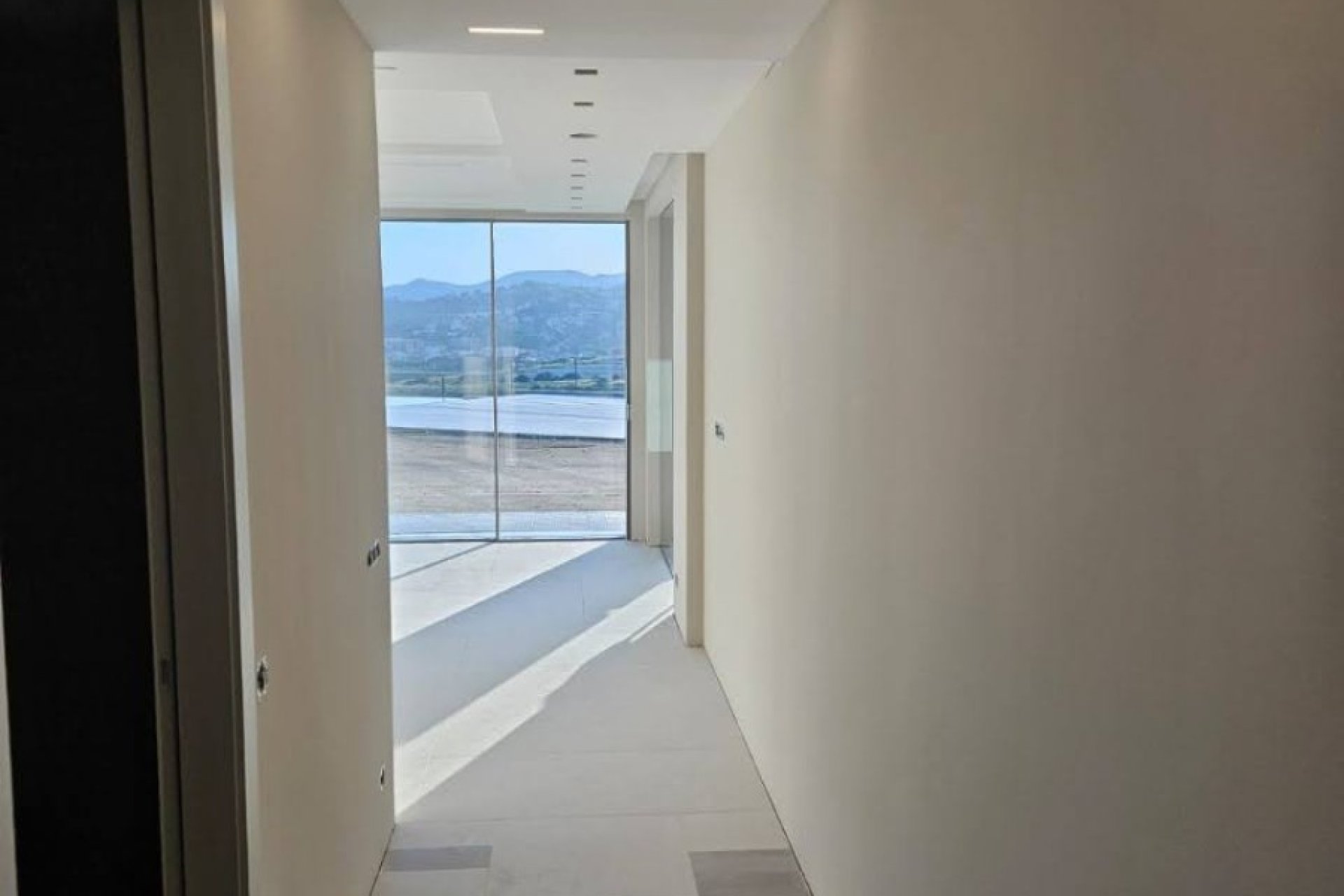 Новострой - Вилла - Тейа